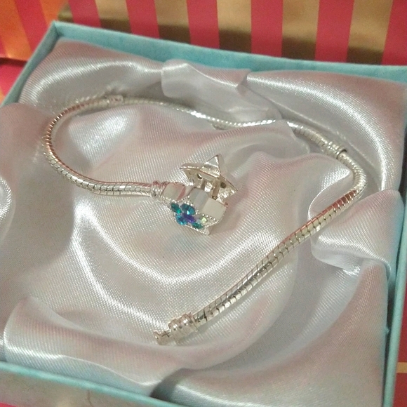 My Sterling Star Shooting Anchored Charm Bracelet - Picture 4 of 6